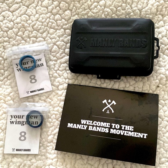 Manly Bands “The Clark Kent” Ring - Picture 5 of 8